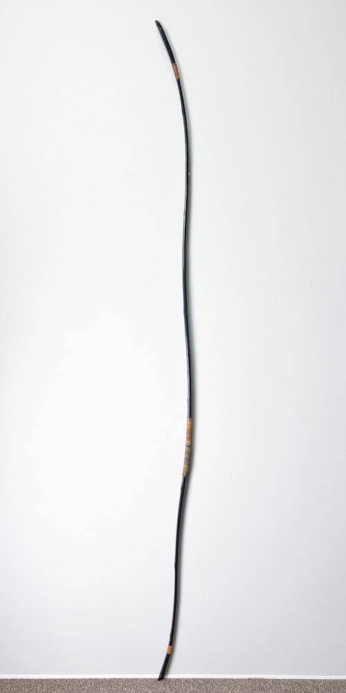 並寸　9.8kg　無銘　黒漆塗り弓　ニベ