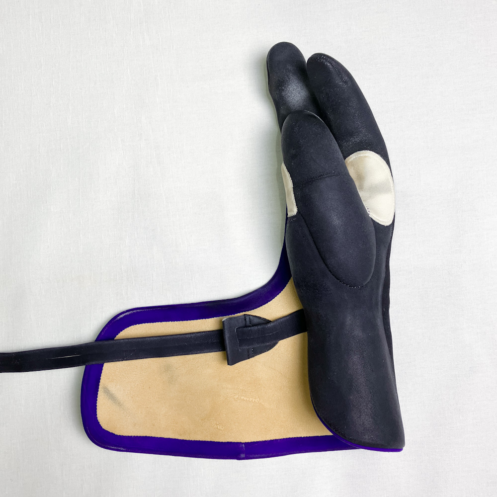 ゆがけ　三つ　征矢　九分縁