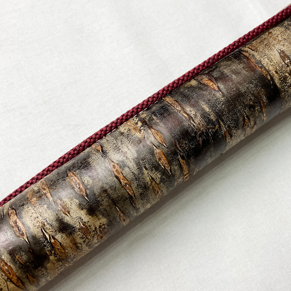 矢筒　樺細工（桜皮細工）　101.3cmまでの矢を収納可