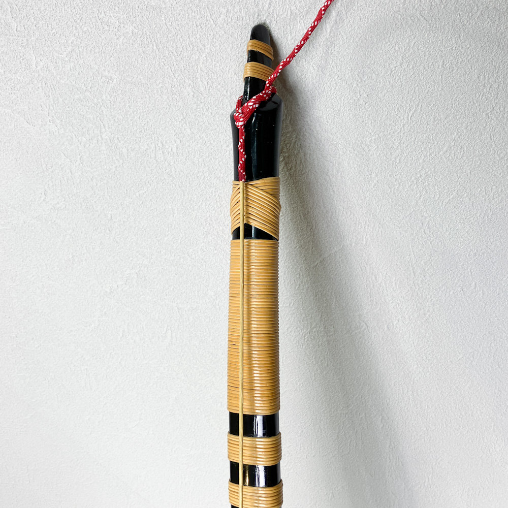 並寸 16.3kg 無銘(伝:柴田勘十郎) 黒漆塗竹弓