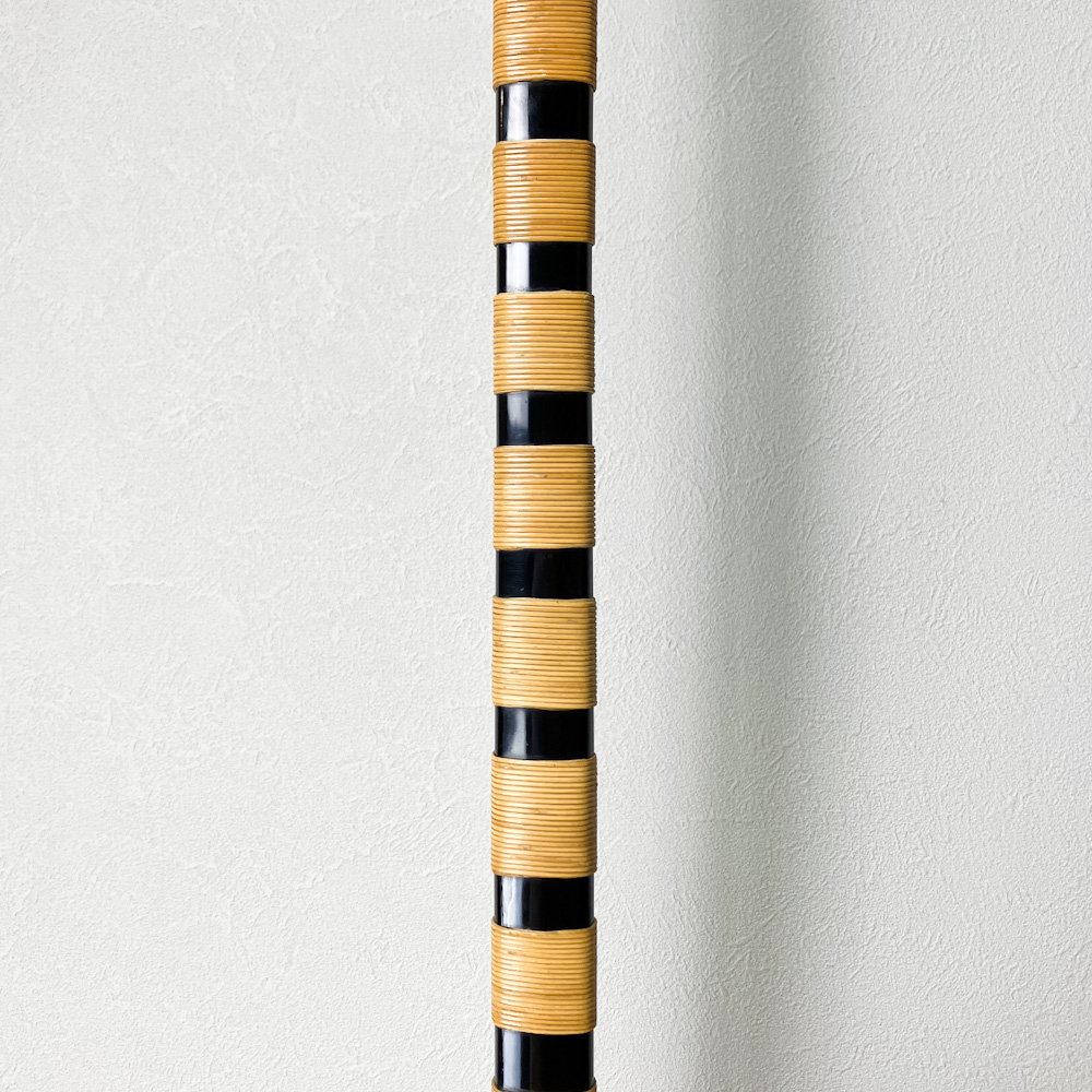 並寸 16.3kg 無銘(伝:柴田勘十郎) 黒漆塗竹弓