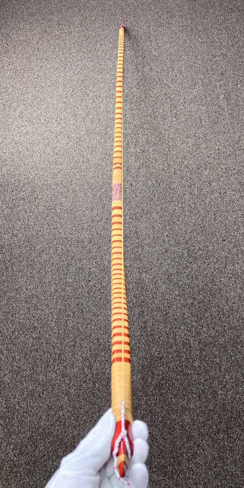 並寸 15.7kg 無銘(伝:柴田勘十郎) 朱漆塗竹弓