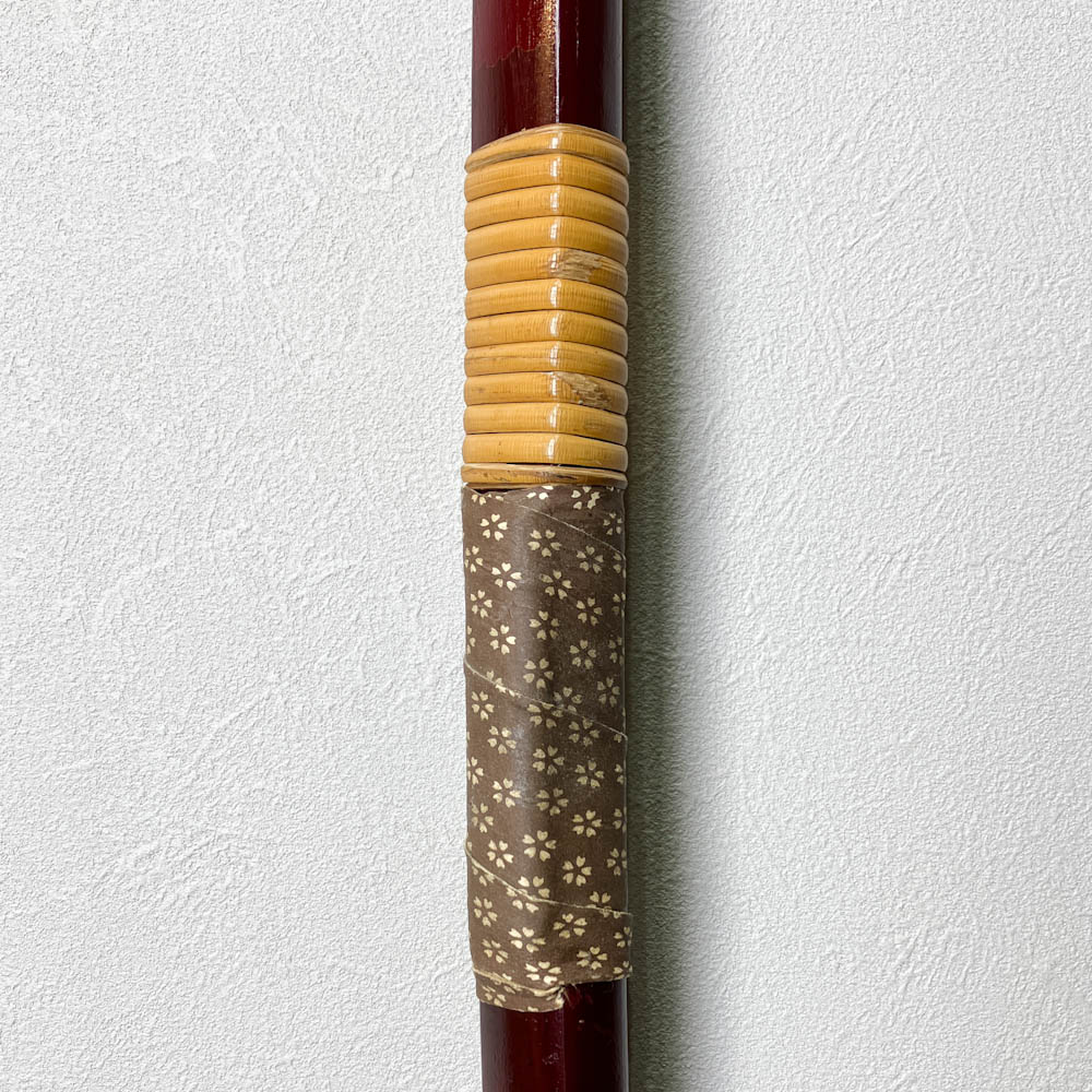 二寸伸　25.3kg　金子城康　茶塗竹弓　ニベ