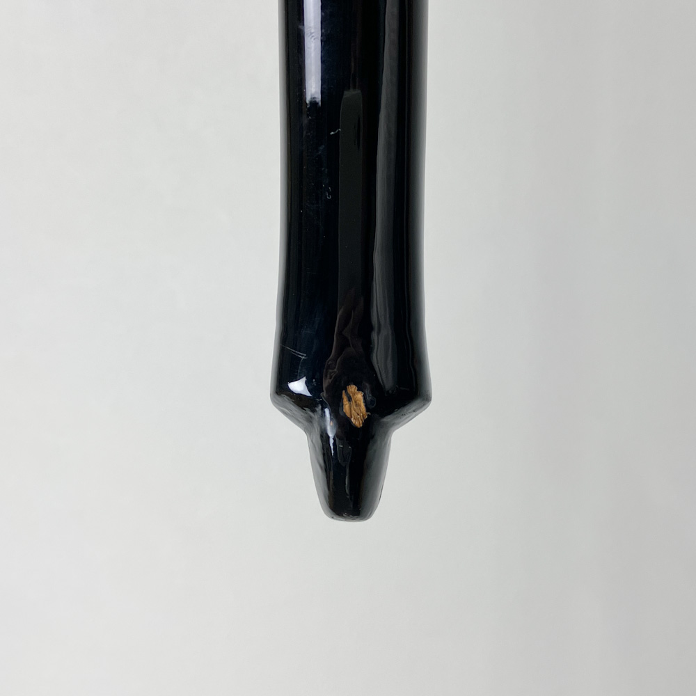 二寸伸　19.5kg　肥後三郎 花押　黒漆塗竹弓　ニベ