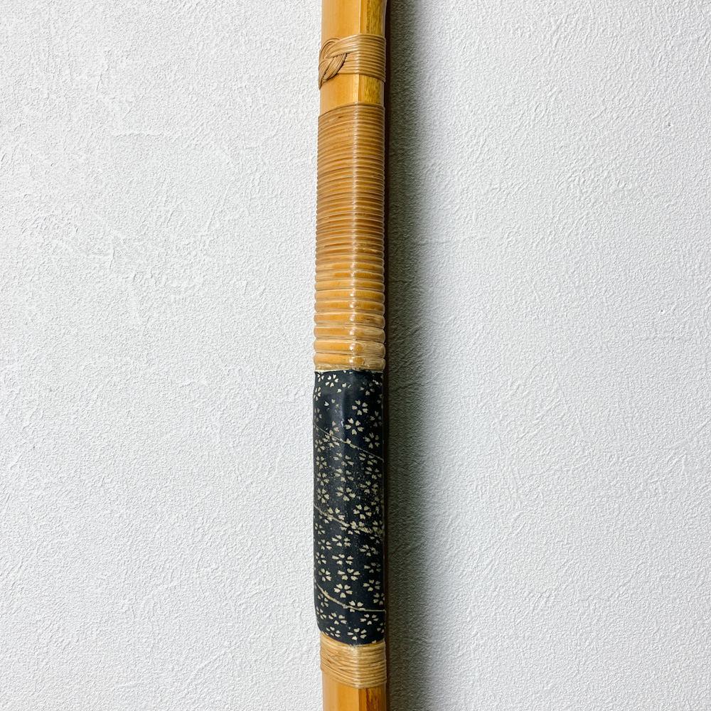 二寸伸　17.2kg　重昭 花押 作　前焦竹弓