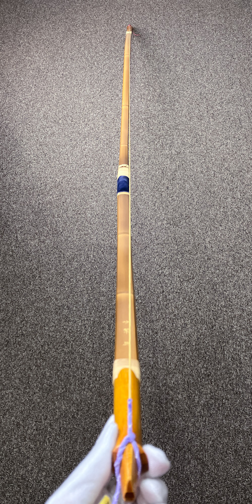 二寸伸　11.5kg　吟翠 花押　カーボン内蔵前焦竹弓