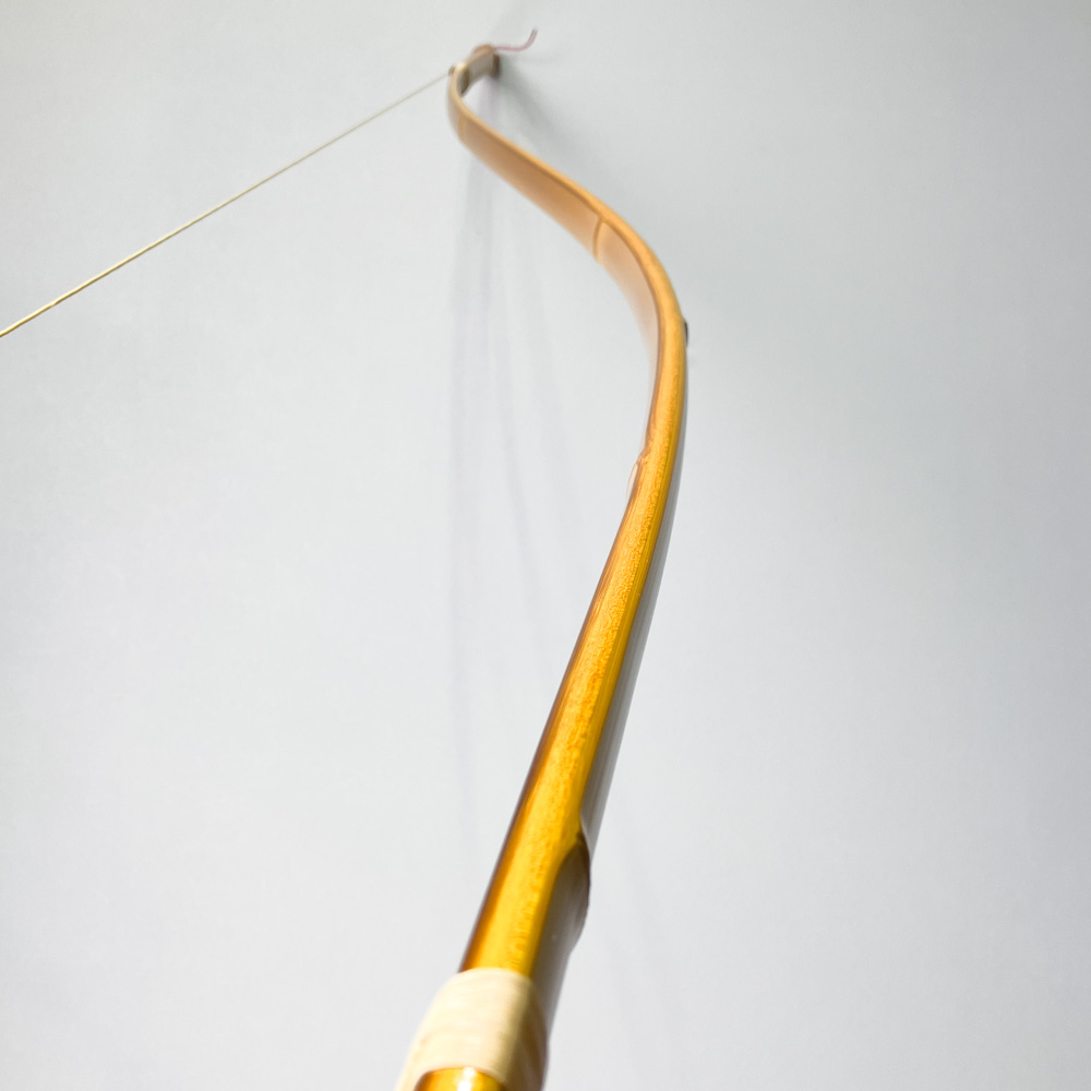 二寸伸　11.5kg　吟翠 花押　カーボン内蔵前焦竹弓