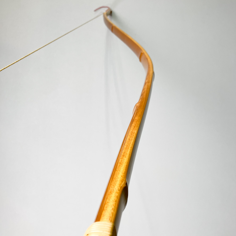 並寸　15.7kg　肥後三郎 花押　前煤竹弓　ニベ