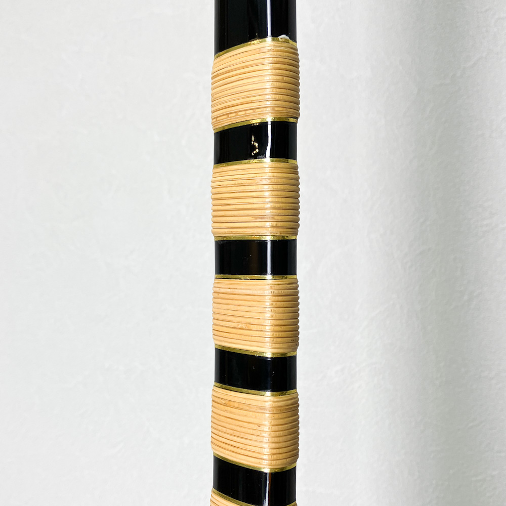 二寸伸　13.0kg　無銘　黒塗弓（相位弓）