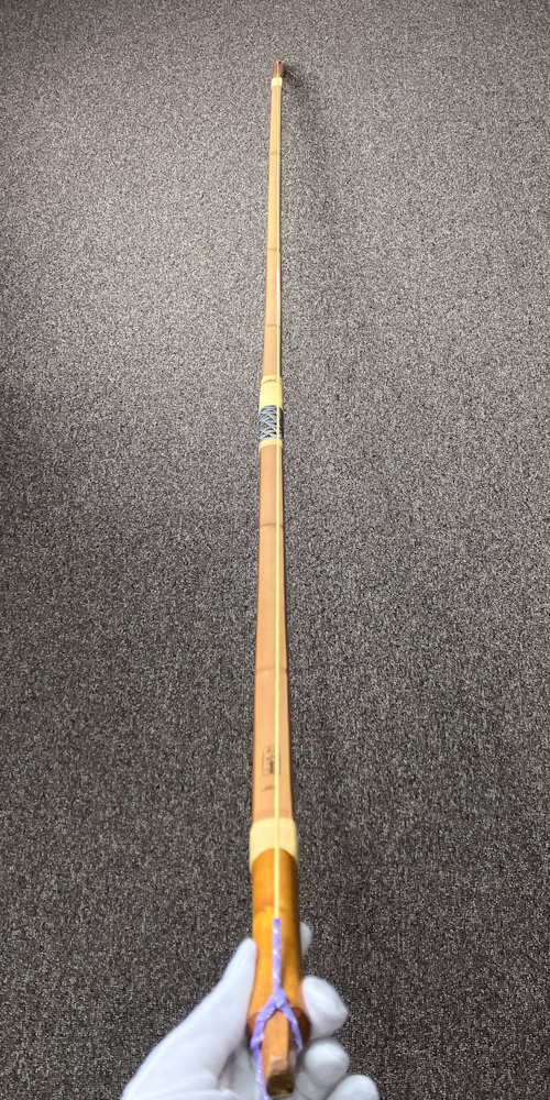 二寸伸　17.7kg　松永重宣 花押　前煤竹弓