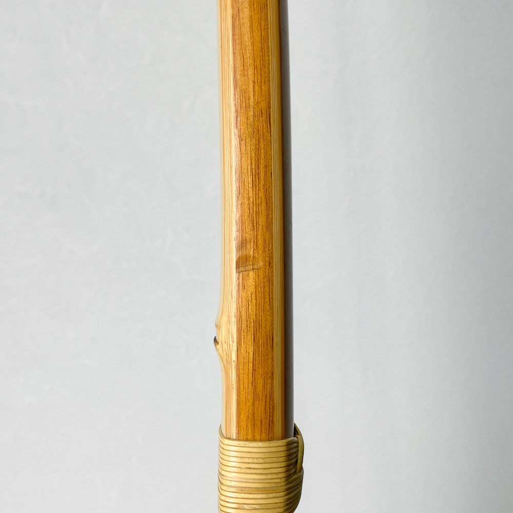 二寸伸　17.7kg　松永重宣 花押　前煤竹弓