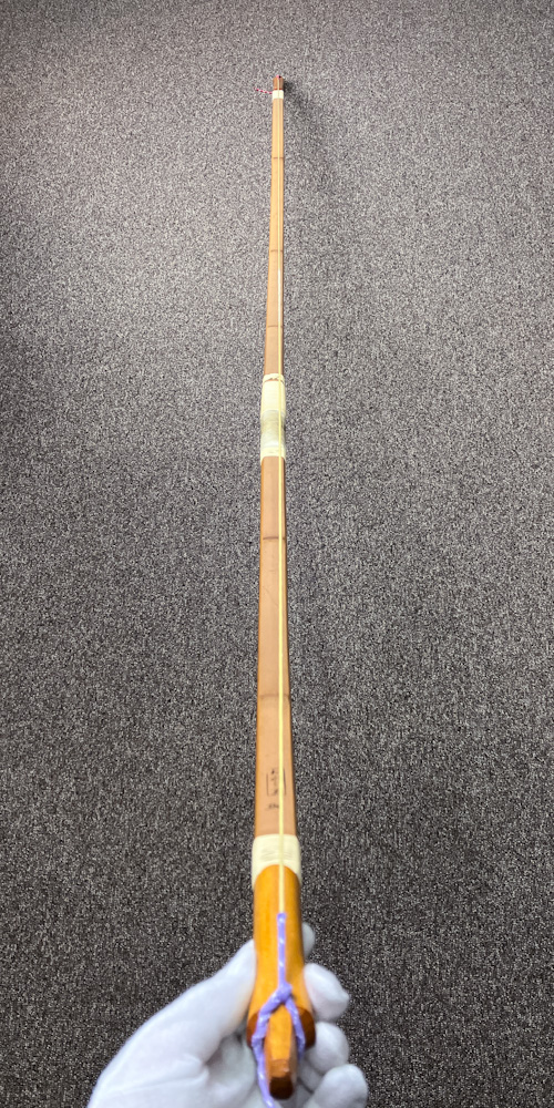 二寸伸　19.1kg　松永重宣 花押　前煤竹弓
